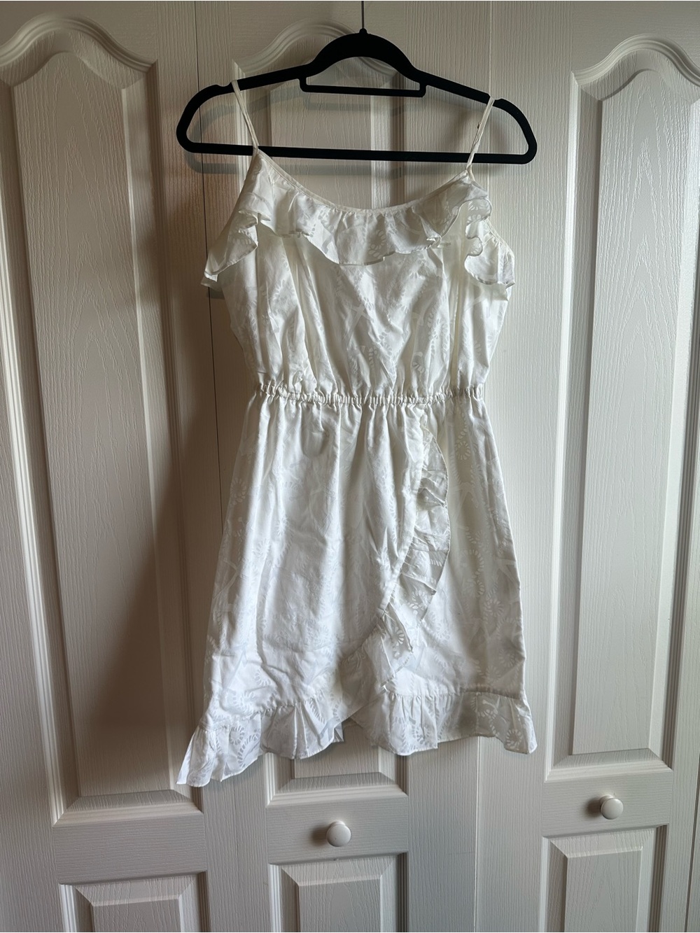 Lilly Pulitzer White Ruffle Anchor Print Spaghetti-Strap Sundress
